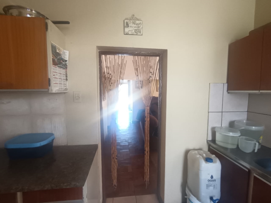 2 Bedroom Property for Sale in De Beers Northern Cape